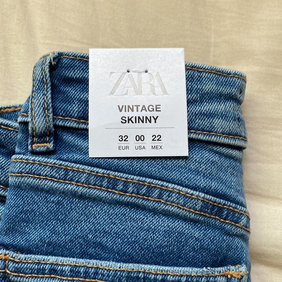 Zara jeans - Picture 2 of 3